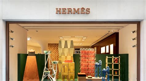 Progetto Hermès: apre una nuova pelletteria, altre 3 in cantiere